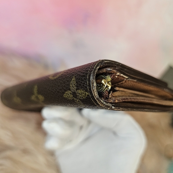 Louis Vuitton Monogram Porte Monnaie Tresor Bi-Fold Wallet – 💯 Authentic - Picture 13 of 17